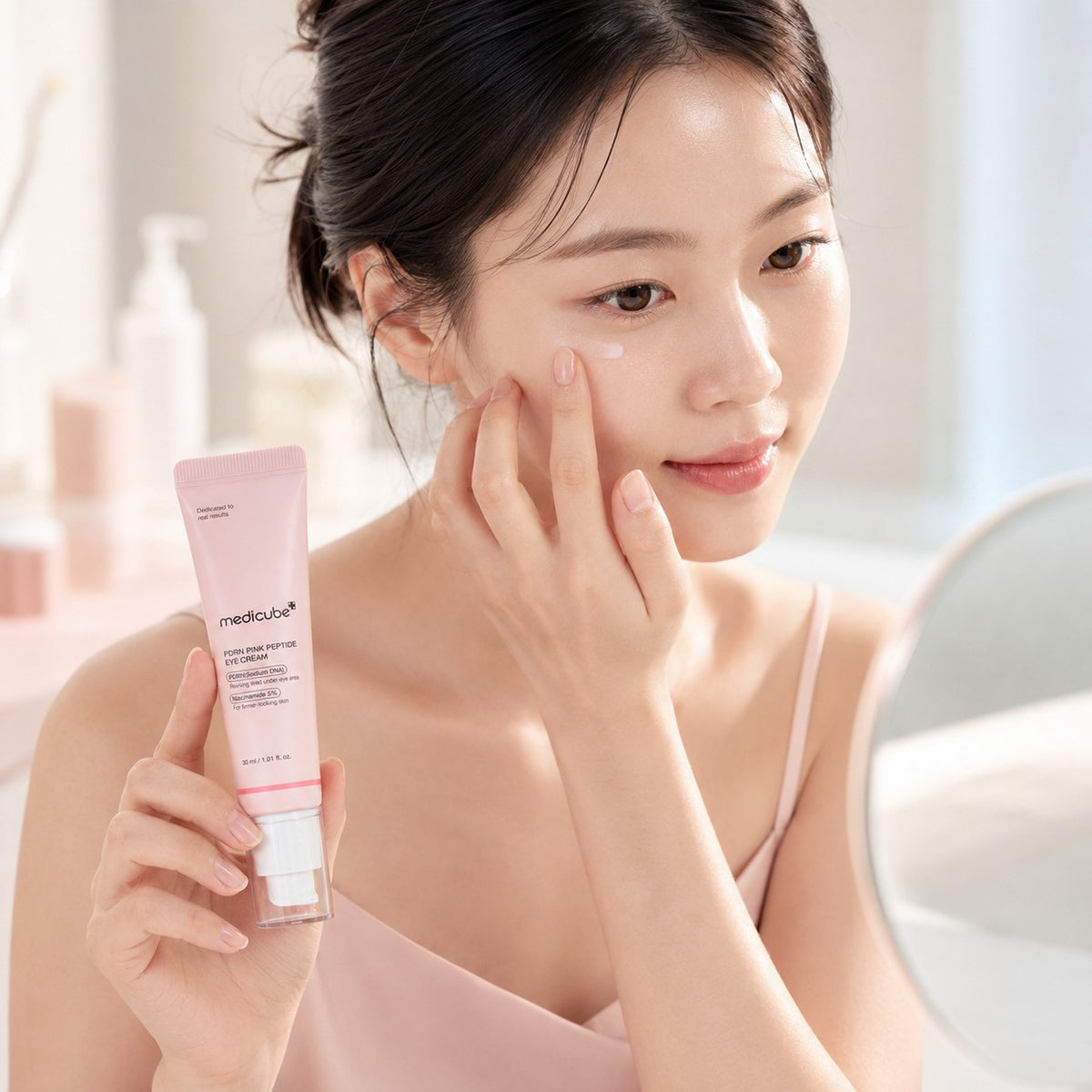medicube PDRN Pink Peptide Eye Cream 30ml